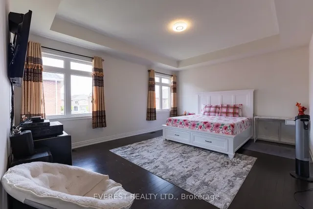 Additional image 14 of 17 Elysian Field Circ