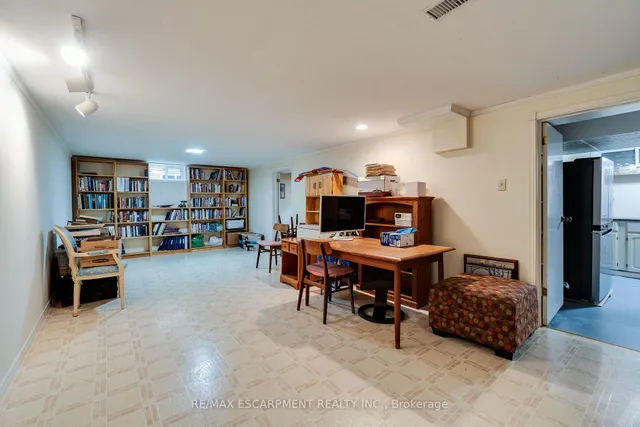 Additional image 33 of 399 Goodram Dr