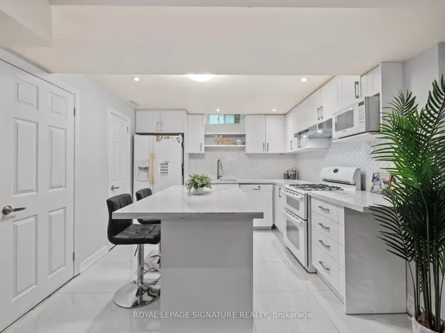 Additional image 39 of 30 Clearlake Ave