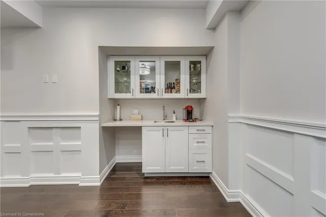 Additional image 45 of 3239 Millicent Ave