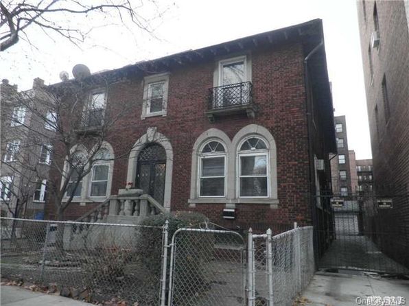 2831 University Ave, Bronx, NY 10468