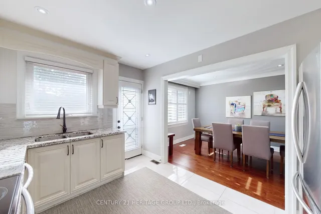 Additional image 22 of 16 Marblehead Rd