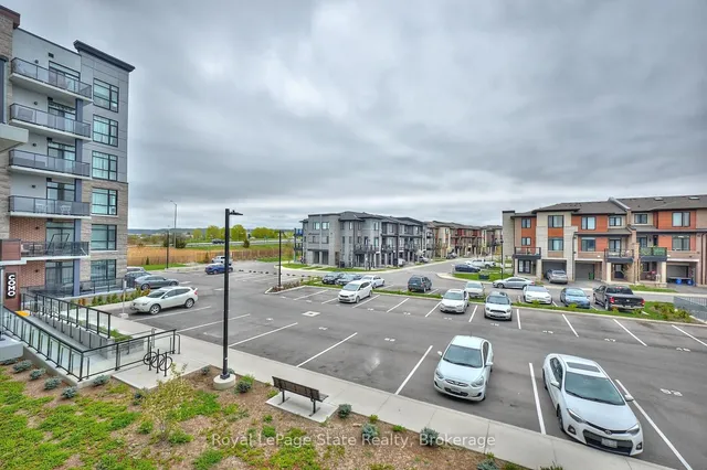 Additional image 17 of 600 North Service Rd Unit 204