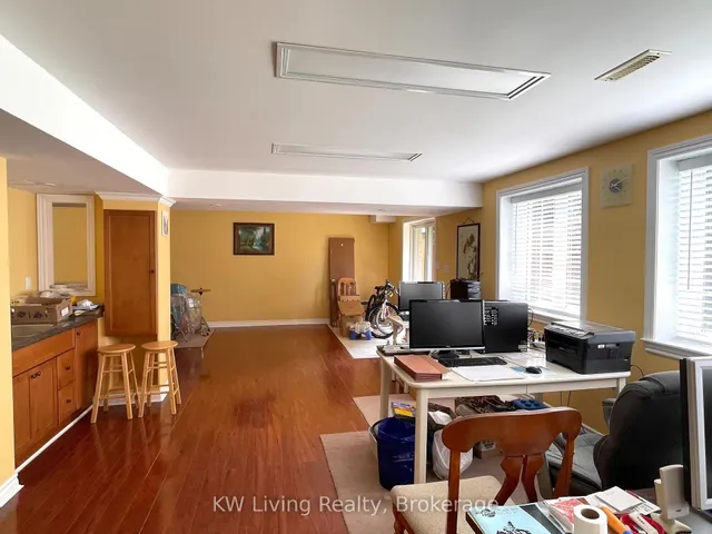 Additional image 41 of 64 Oblate Cres