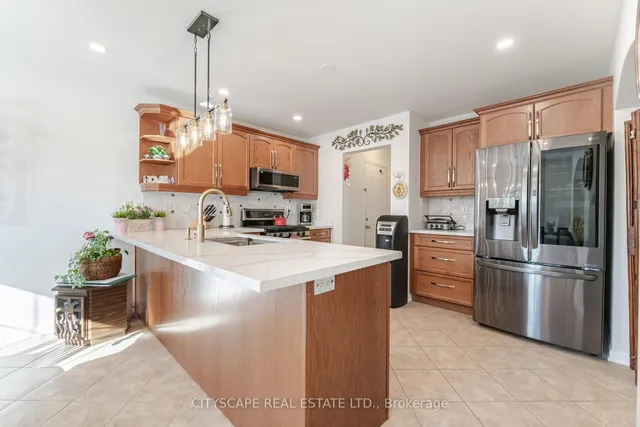 Additional image 3 of 657 Symons Cross