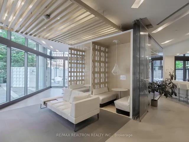 Additional image 23 of 45 Charles St Unit 3907