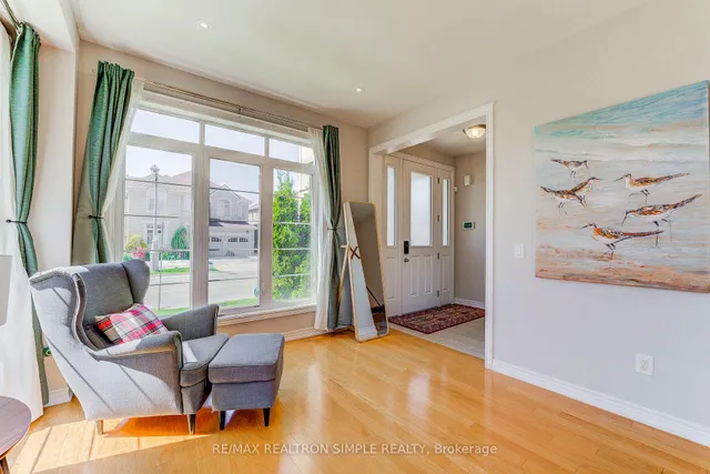 Additional image 28 of 574 North Park Blvd