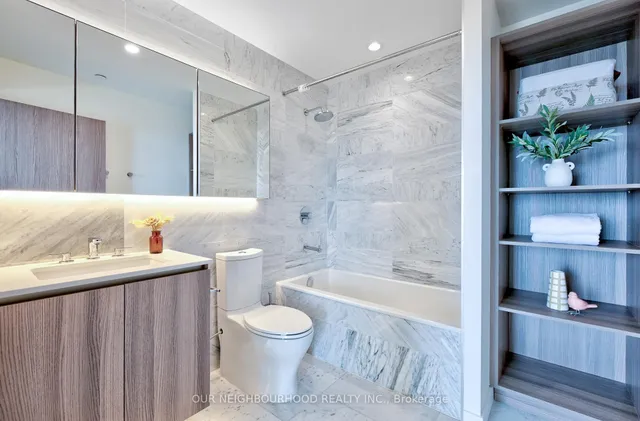 Additional image 9 of 19 Bathurst St Unit 2111