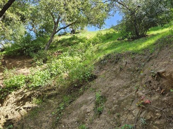 10468 Scenario Ln, Los Angeles, CA 90077