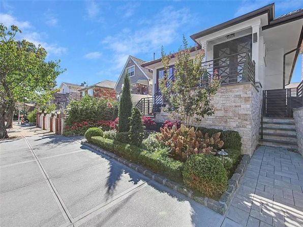4906 21st Ave, Flushing, NY 11370