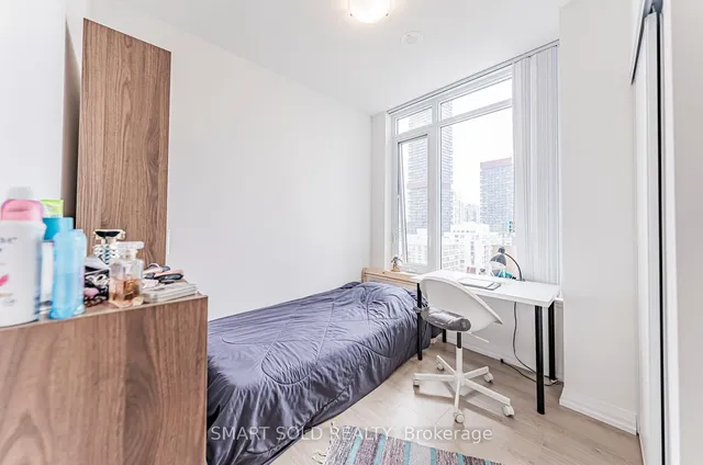 Additional image 11 of 25 Holly St Unit 2003