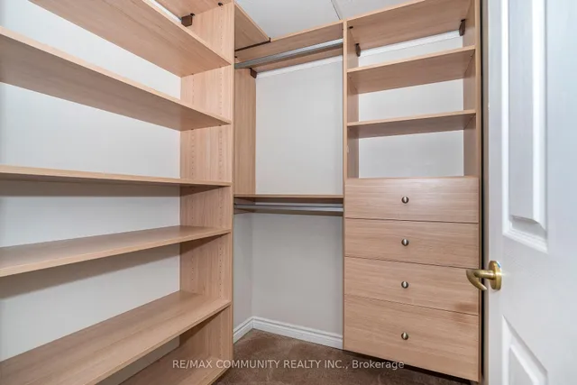 Additional image 30 of 980 Yonge St Unit 1007