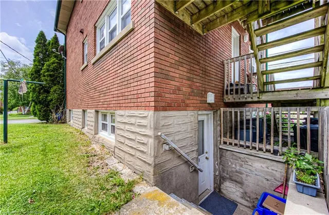 Additional image 13 of 218 Margaret Ave