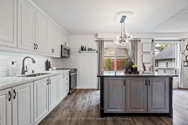 Additional image 9 of 23 Sinena Ave