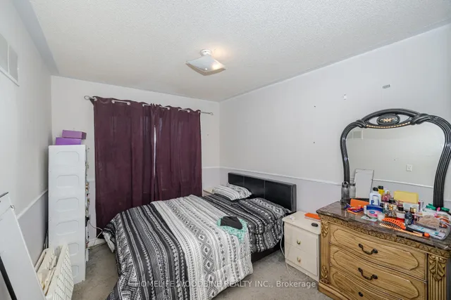 Additional image 26 of 14 Tessler Cres