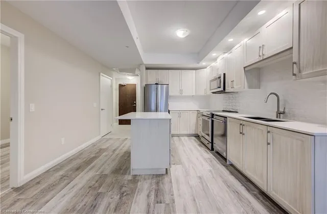 Additional image 8 of 108 Garment St Unit 209