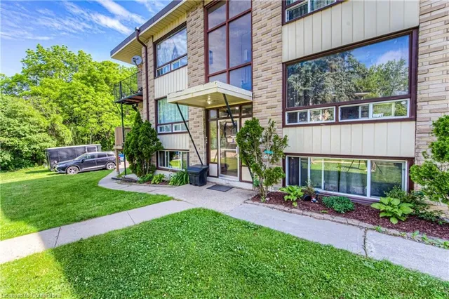 Additional image 3 of 76 Barbara Cres