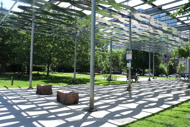 Additional image 28 of 1005 King St Unit 307