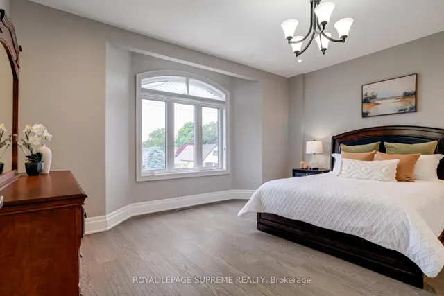 Additional image 22 of 15 Parkchester Rd