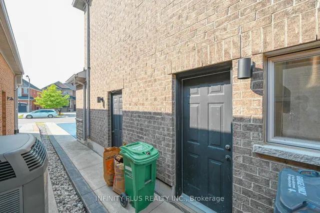 Additional image 38 of 3 Lacoste Blvd