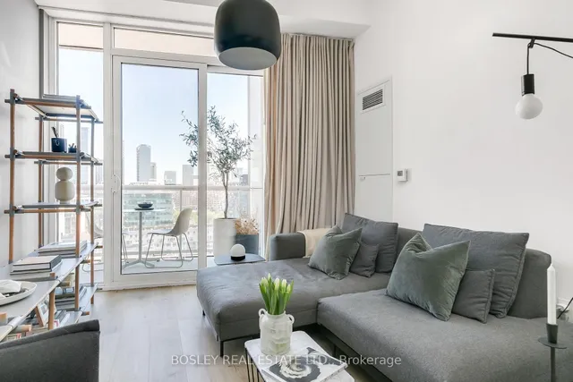 Additional image 16 of 80 Vanauley St Unit PH16