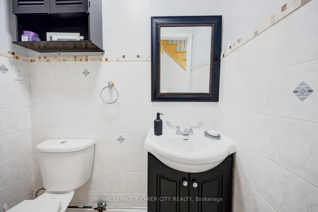 Additional image 17 of 27 Denlow Dr