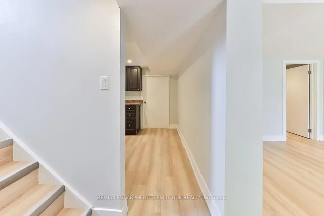 Additional image 29 of 50 Cornell Ave