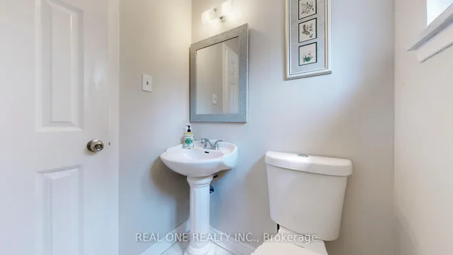 Additional image 20 of 54 Bonis Ave