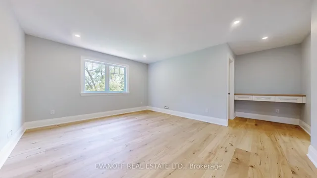 Additional image 28 of 45 Boyce Ave