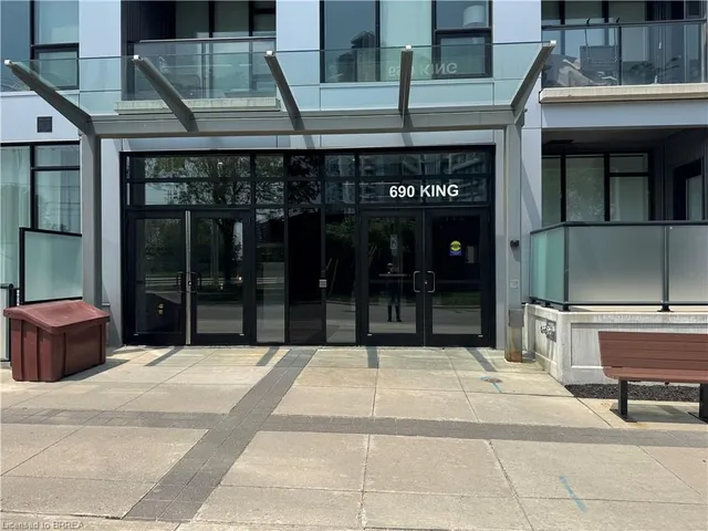 Additional image 21 of 690 King St Unit 406