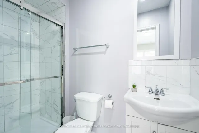 Additional image 31 of 16 Edgehill Dr