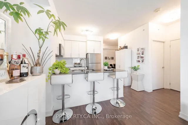 Additional image 6 of 840 Queens Plate Dr Unit 704