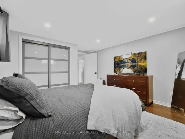 Additional image 21 of 180 East 32nd St