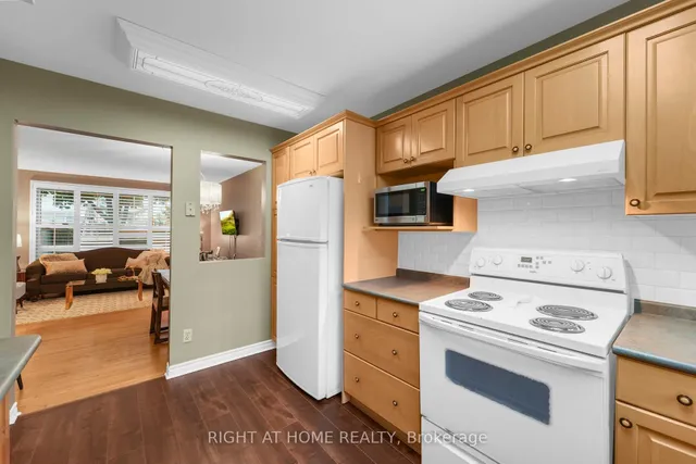 Additional image 13 of 30 Village Crt