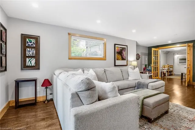 Additional image 41 of 534 Glasgow St