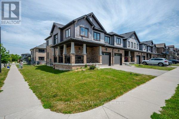 2 PRESTWICK STREET|Hamilton (Stoney Creek), Ontario L8J0K7