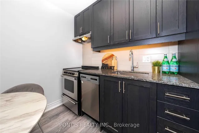 Additional image 8 of 1050 MAIN St Unit 816