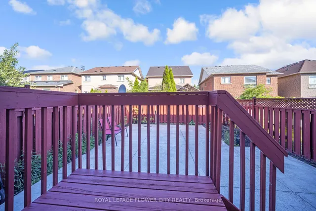 Additional image 49 of 18 Nathaniel Cres