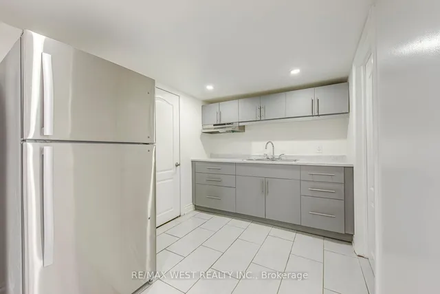 Additional image 35 of 59 Galileo Dr