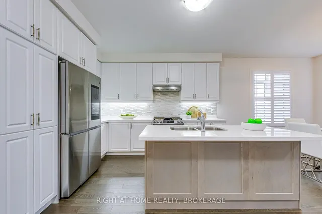 Additional image 19 of 451 Dundas St