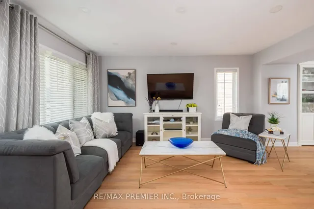 Additional image 10 of 365 Murray Ross Pkwy Unit 28