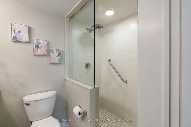 Additional image 34 of 60 Baycliffe Cres Unit 104