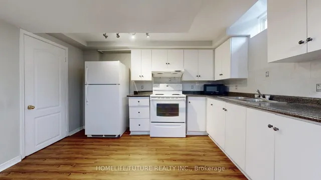 Additional image 42 of 59 Pogonia St