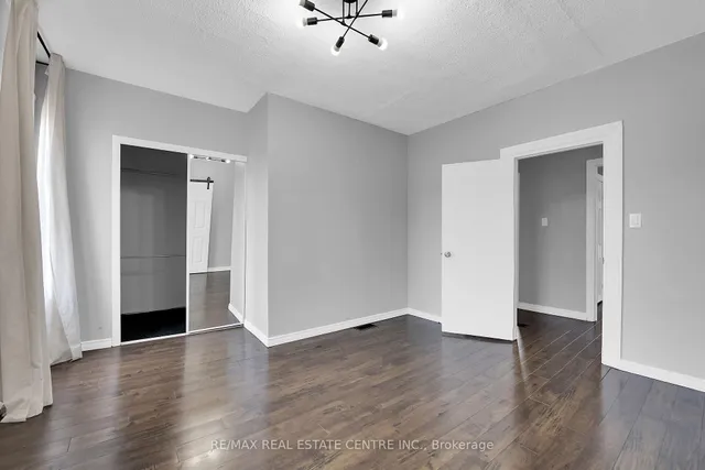 Additional image 25 of 18 Keith St