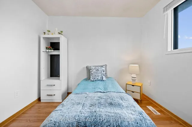 Additional image 21 of 41 JUNIPER Dr