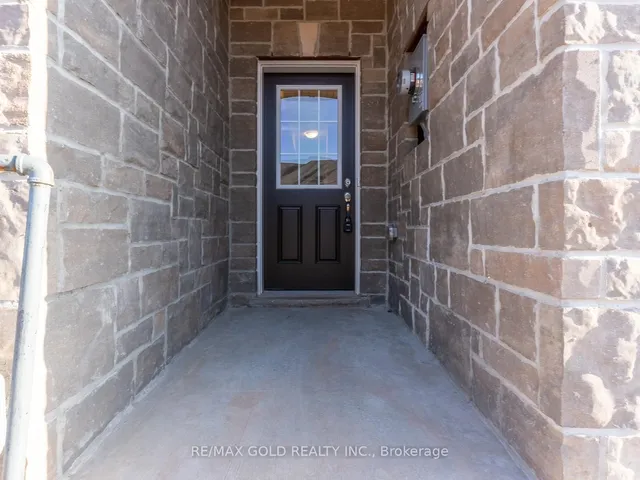 Additional image 5 of 93 PINOT Cres