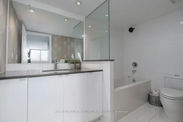 Additional image 31 of 4235 Sherwoodtowne Blvd Unit 705