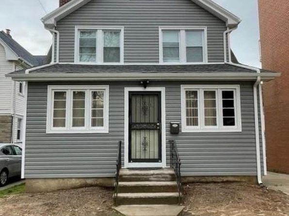 173-08 Warwick Crescent, Jamaica, NY 11432