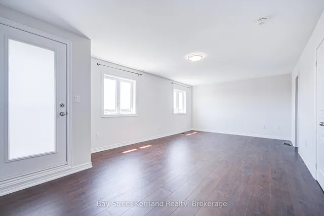 Additional image 31 of 3032 Eighth Line