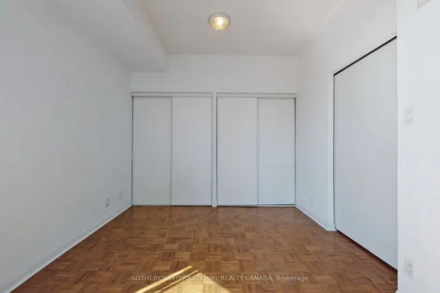 Additional image 17 of 228 Queens Quay Unit 1005